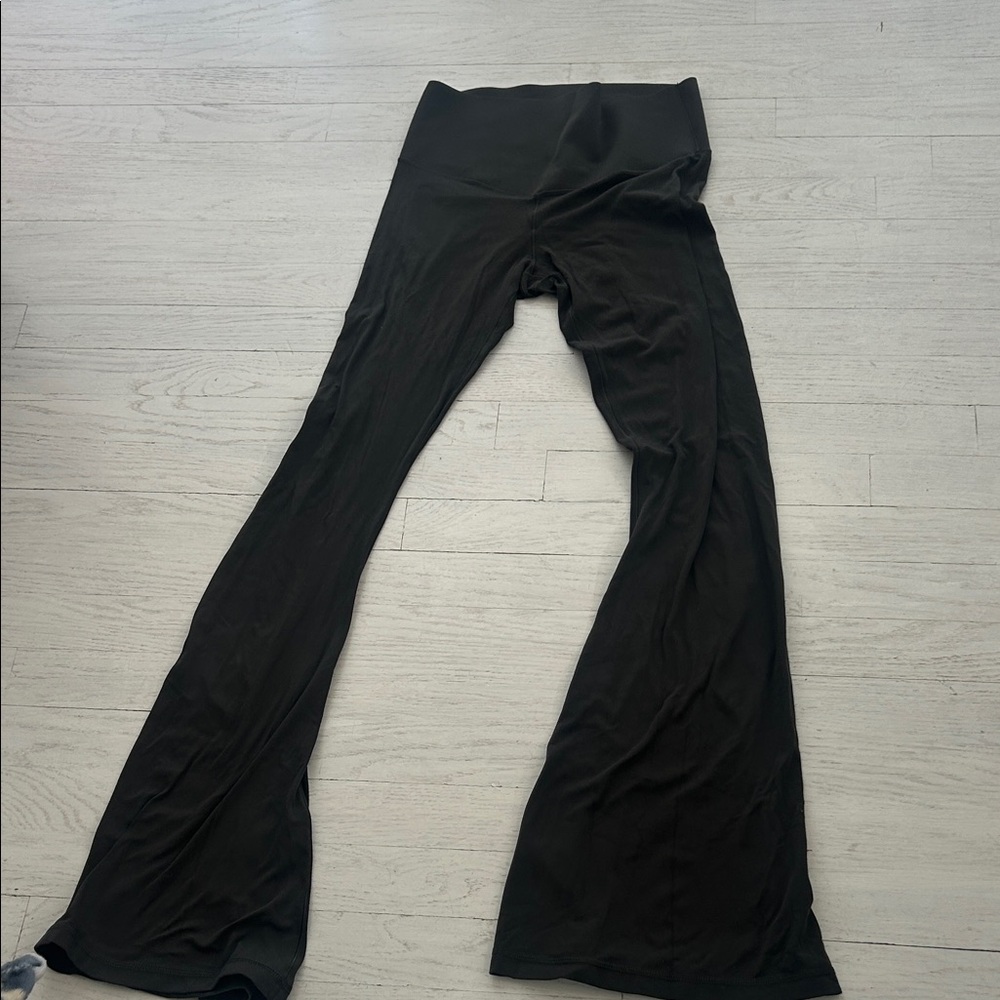 Grey aerie flare leggings
